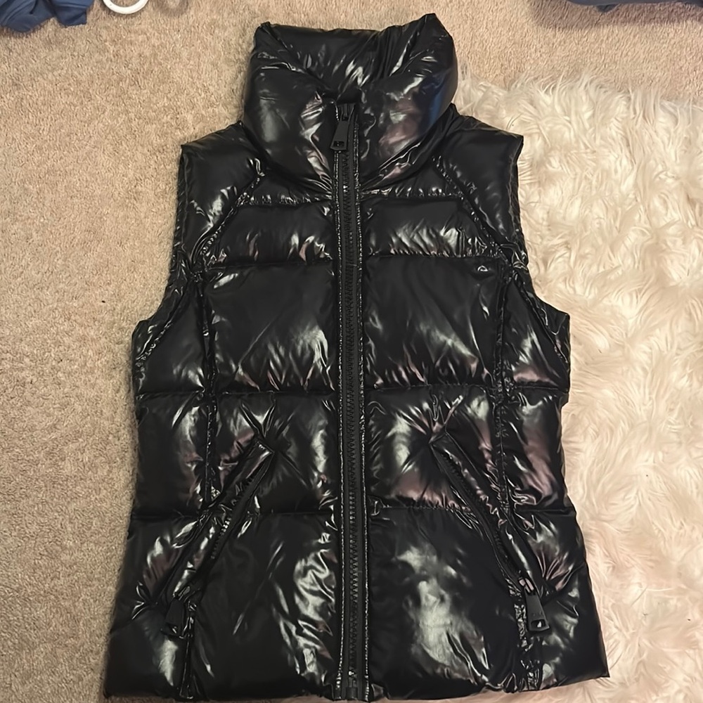 SAM. Women's Shiny Black Puffer Vest